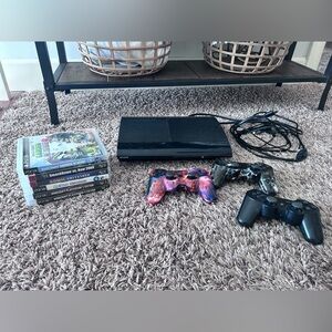 Sony PlayStation 3 PS3 with 6 games & 3 controllers